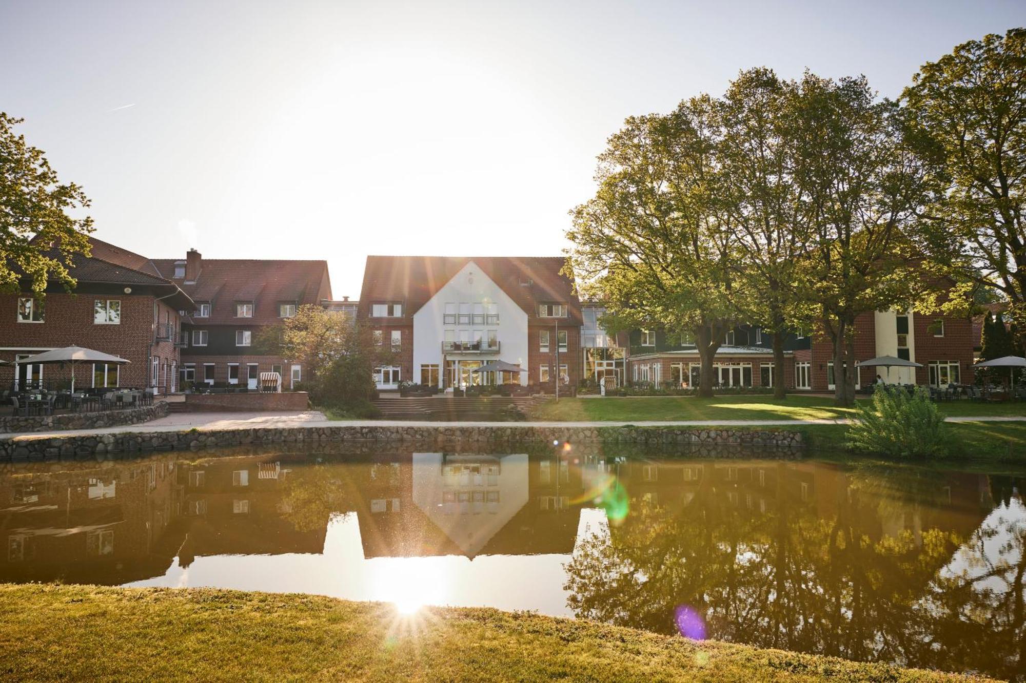 Steigenberger Hotel Treudelberg Hamburg Ngoại thất bức ảnh